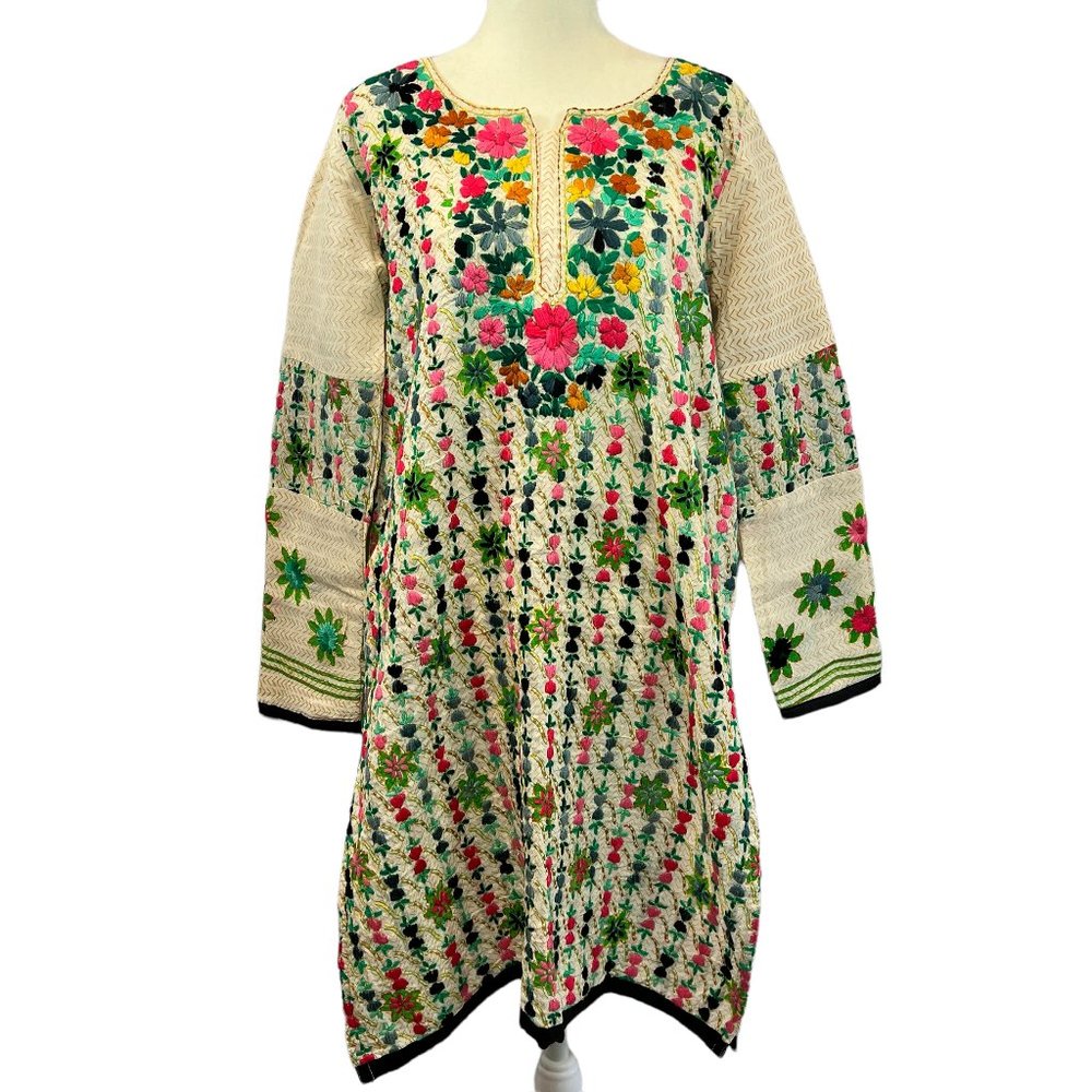 One-of-a-kind! Embroidered Cotton Multi-Color Floral Caftan Coverup Tuni…